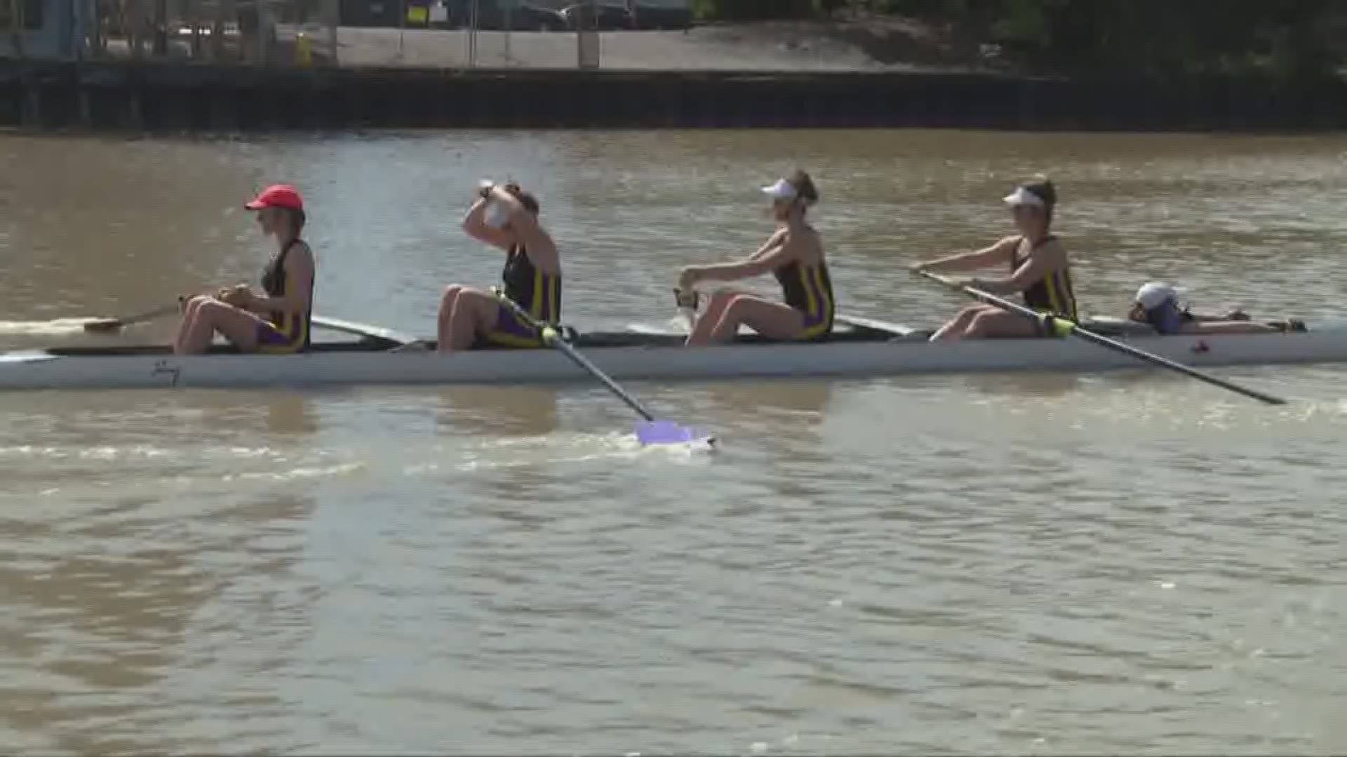 Local rowing crews compete in national championship regatta