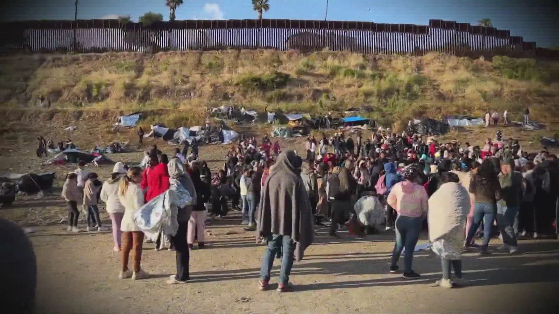 Migrants Rush To Us Border As Title 42 Expires 