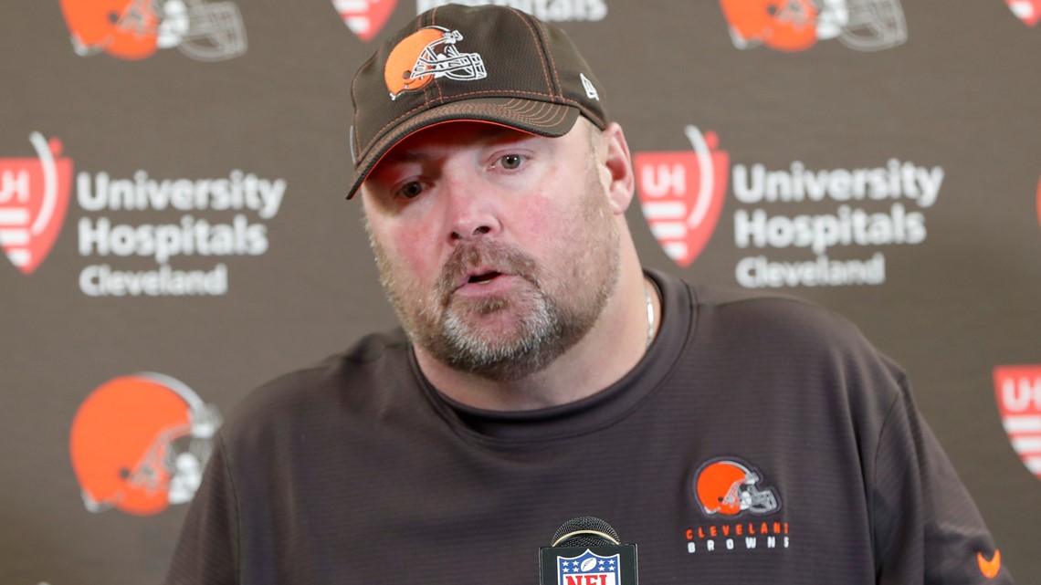 Freddie Kitchens' t-shirt gaffe exemplifies what's gone wrong for