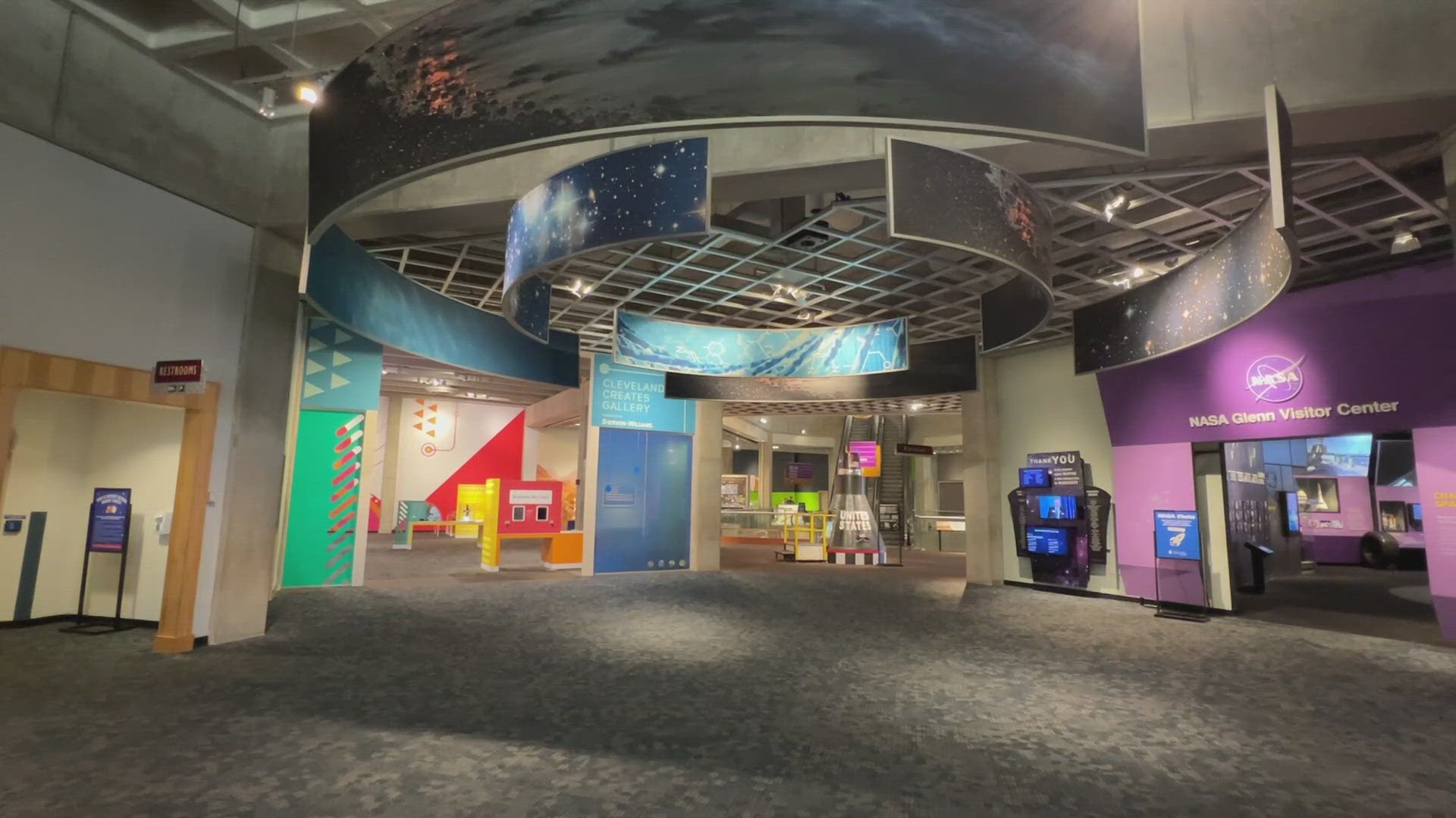 You can shop for Christmas presents at the Great Lakes Science Center on November 30. Christi Paul has more on 'Mall at the Museum.'