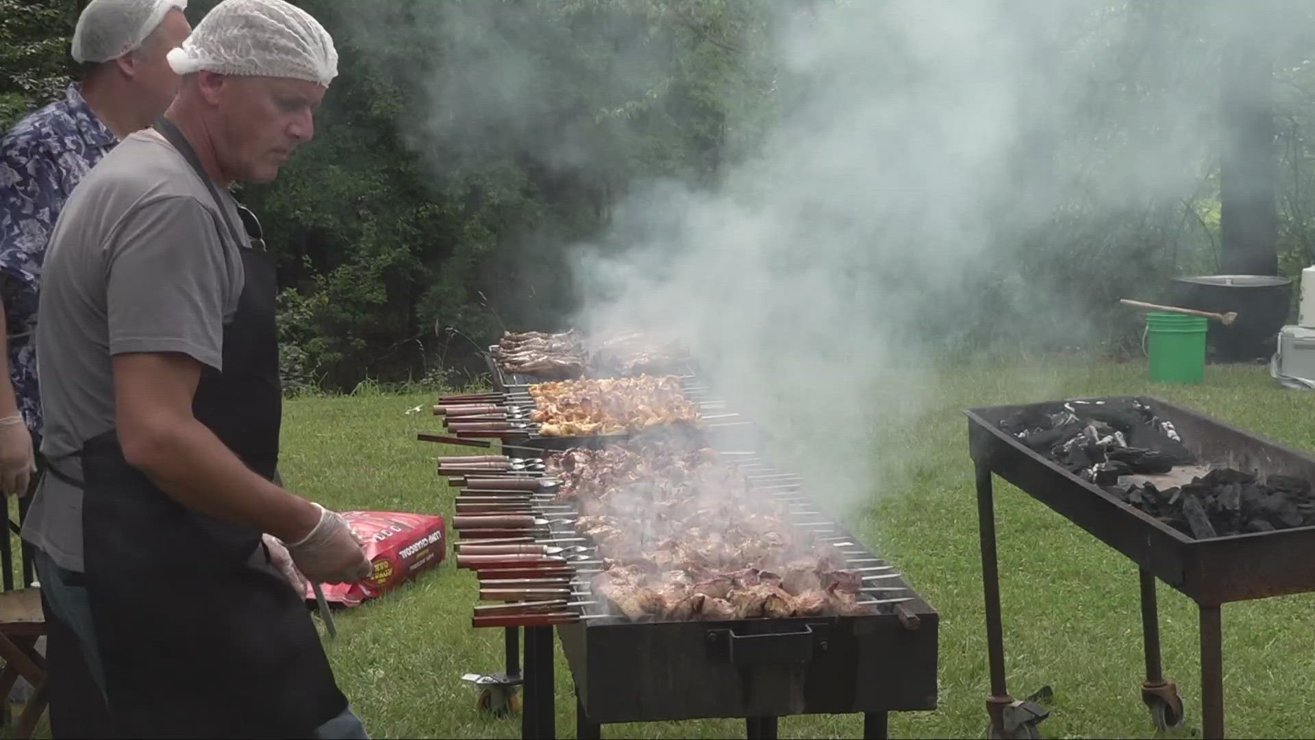 Cleveland Maidan Association, continuing to help support Ukraine all the way from Northeast Ohio, held a fundraiser Saturday with proceeds going back to the country.