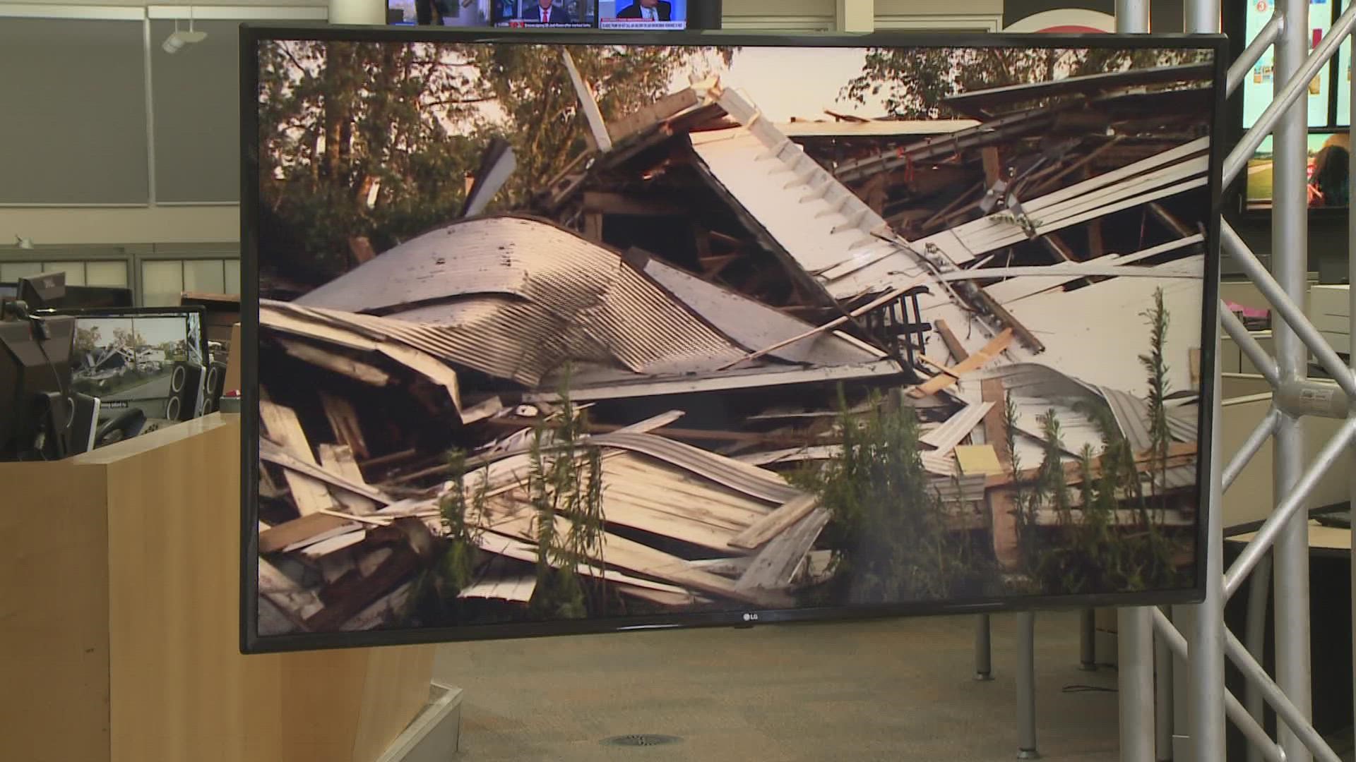 The tornado affected parts of Wayne and Holmes counties. No injuries were reported.