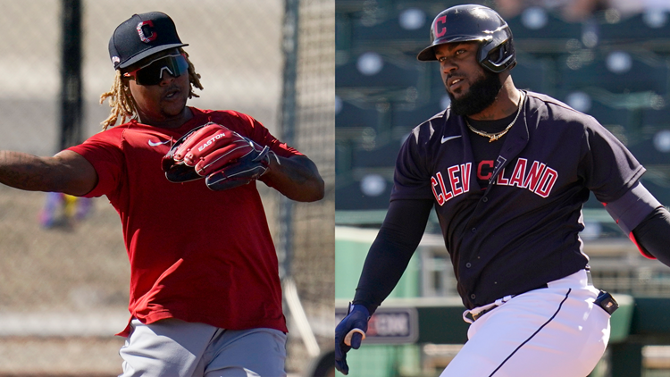 Cleveland's Reyes still smashing baseballs in Cactus League