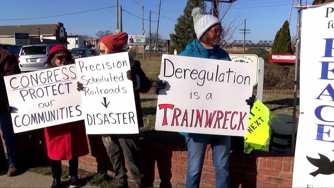 Ohio state lawmakers push for more railroad safety regulations - Vimarsana News