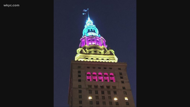 Cleveland landmarks light up for Metastatic Breast Cancer Awareness Day