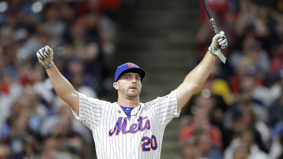 New York Mets fans react to Pete Alonso hitting a home run after