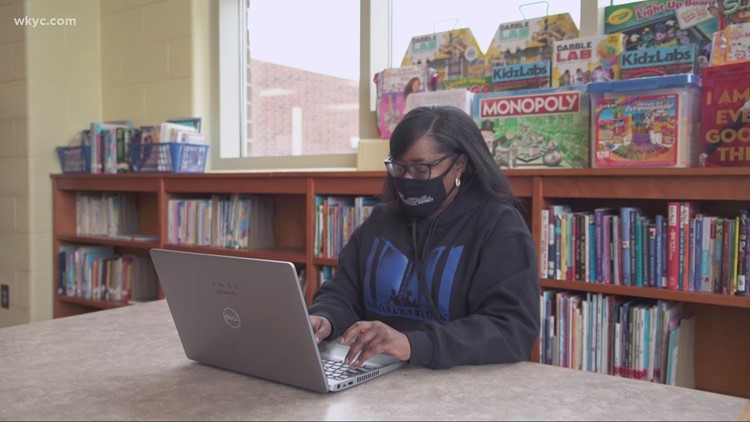 '21 Strong: Cleveland teacher Ebony Donley instills love of literacy and learning