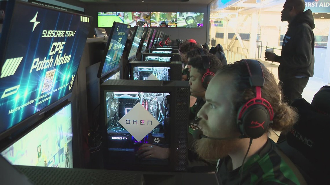 Educational Station: Cedar Fair unveils new eSports gaming center
