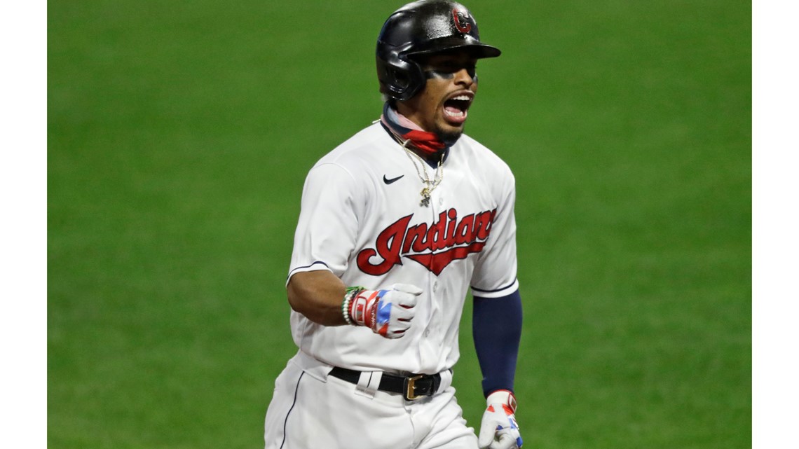 Mega deal: Indians trade star Lindor, Carrasco to Mets