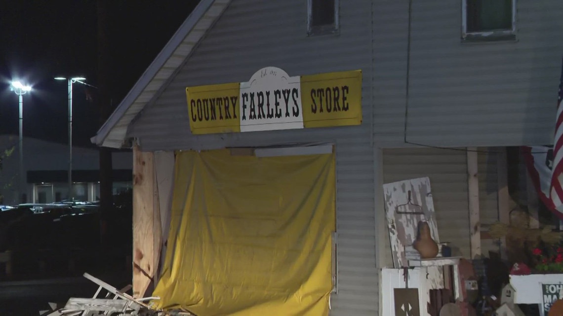 Truck crashes into Geauga County store following collision involving cruiser from sheriff's office | wkyc.com