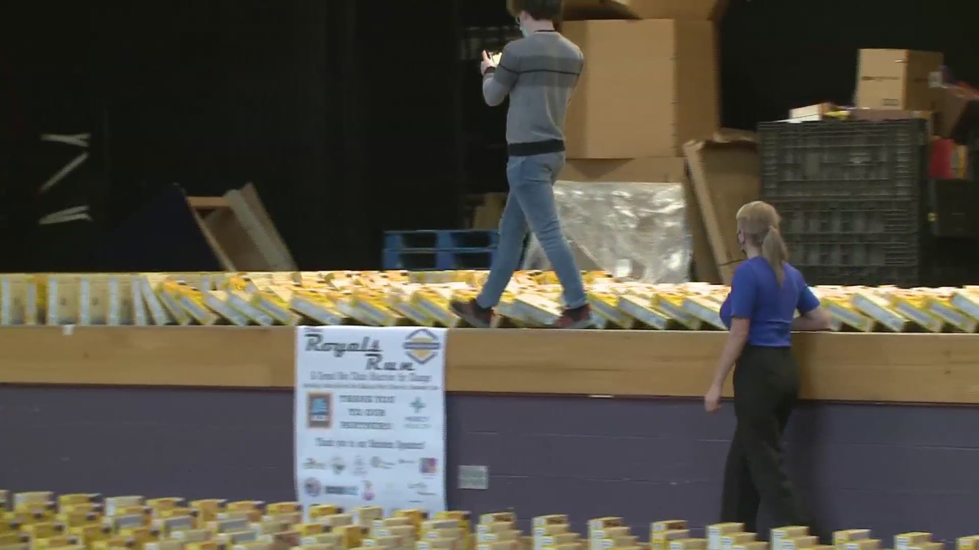 Lake Ridge Academy in North Ridgeville attempted to break a Guinness World Record for the most cereal boxes toppled in a domino fashion Wednesday.
