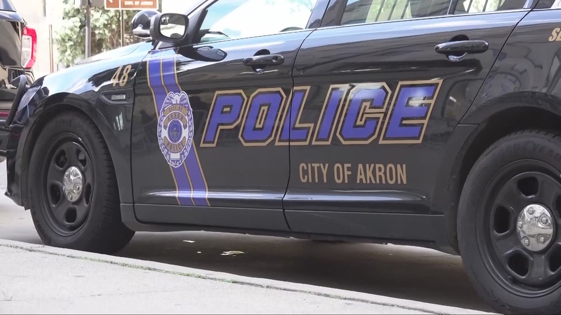 Man injured in early morning shooting in Akron; Police looking for suspects