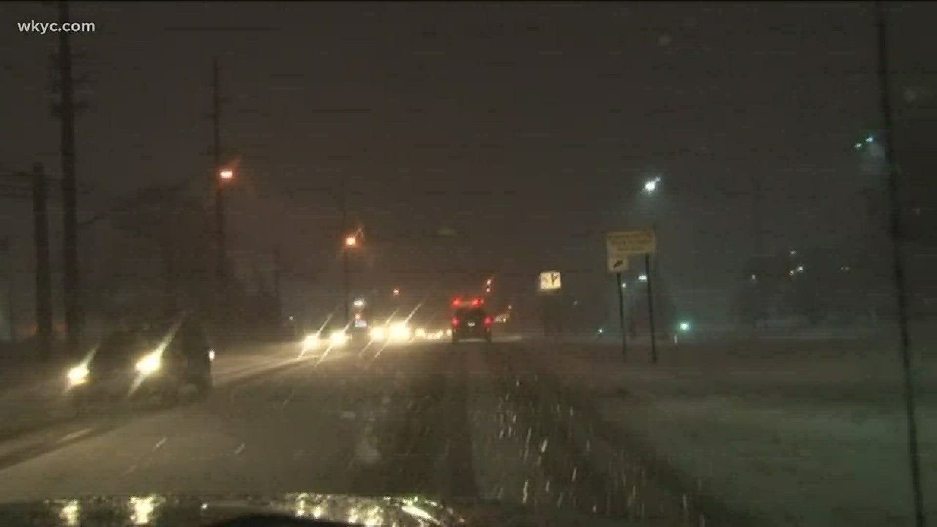 More snow is sticking to the roadways in Chardon as of 6:30 a.m. WKYC's Will Ujek gives us a glimpse at the traffic conditions.