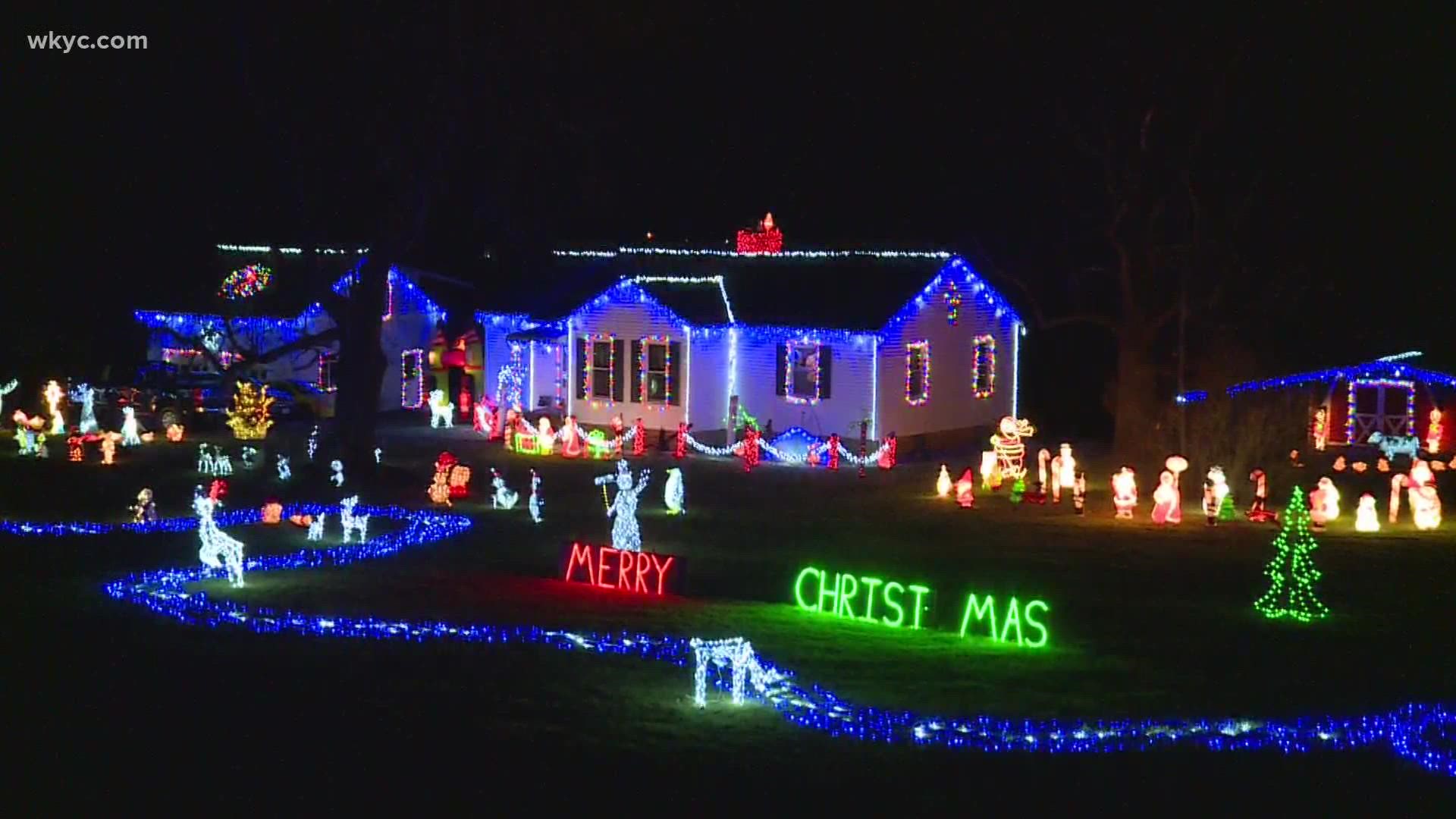Epic Christmas display with 50,000 lights in Grafton
