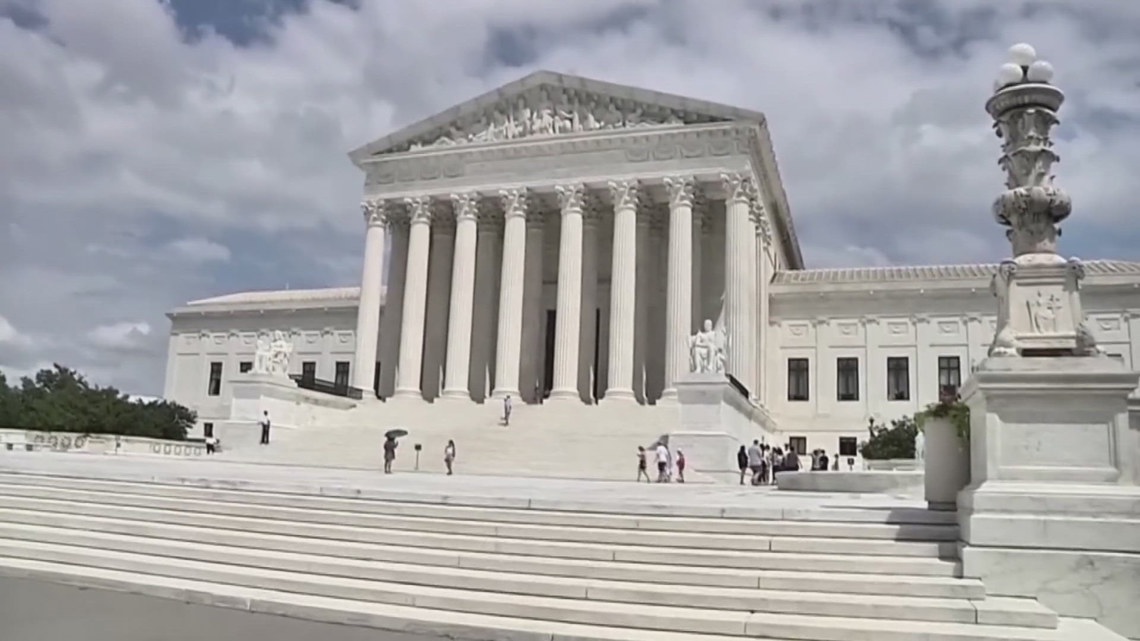 Supreme Court allows Texas to use a congressional map favorable to ...