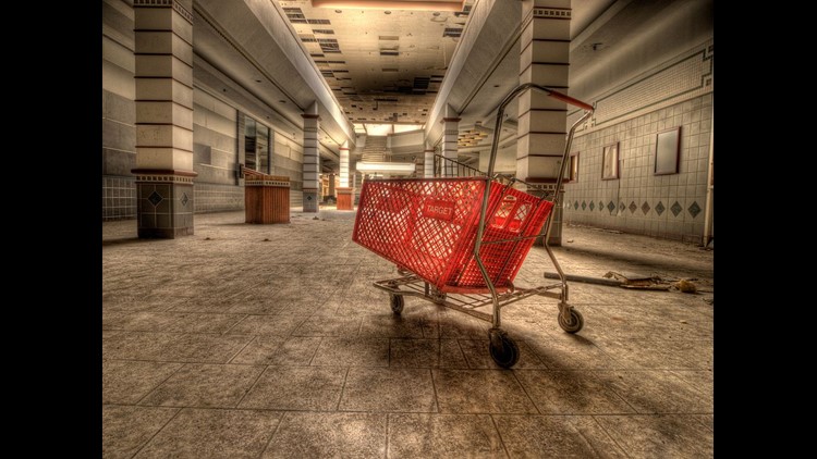 rolling acres mall abandoned