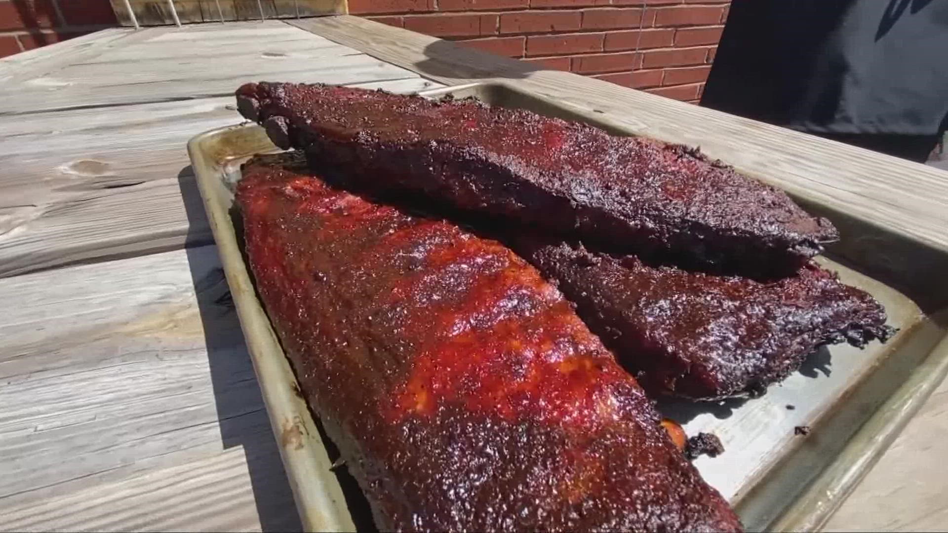 Hungry? You will be! 3News' Austin Love takes us to the Smokin' Rock N' Roll food truck for some Cleveland barbecue.