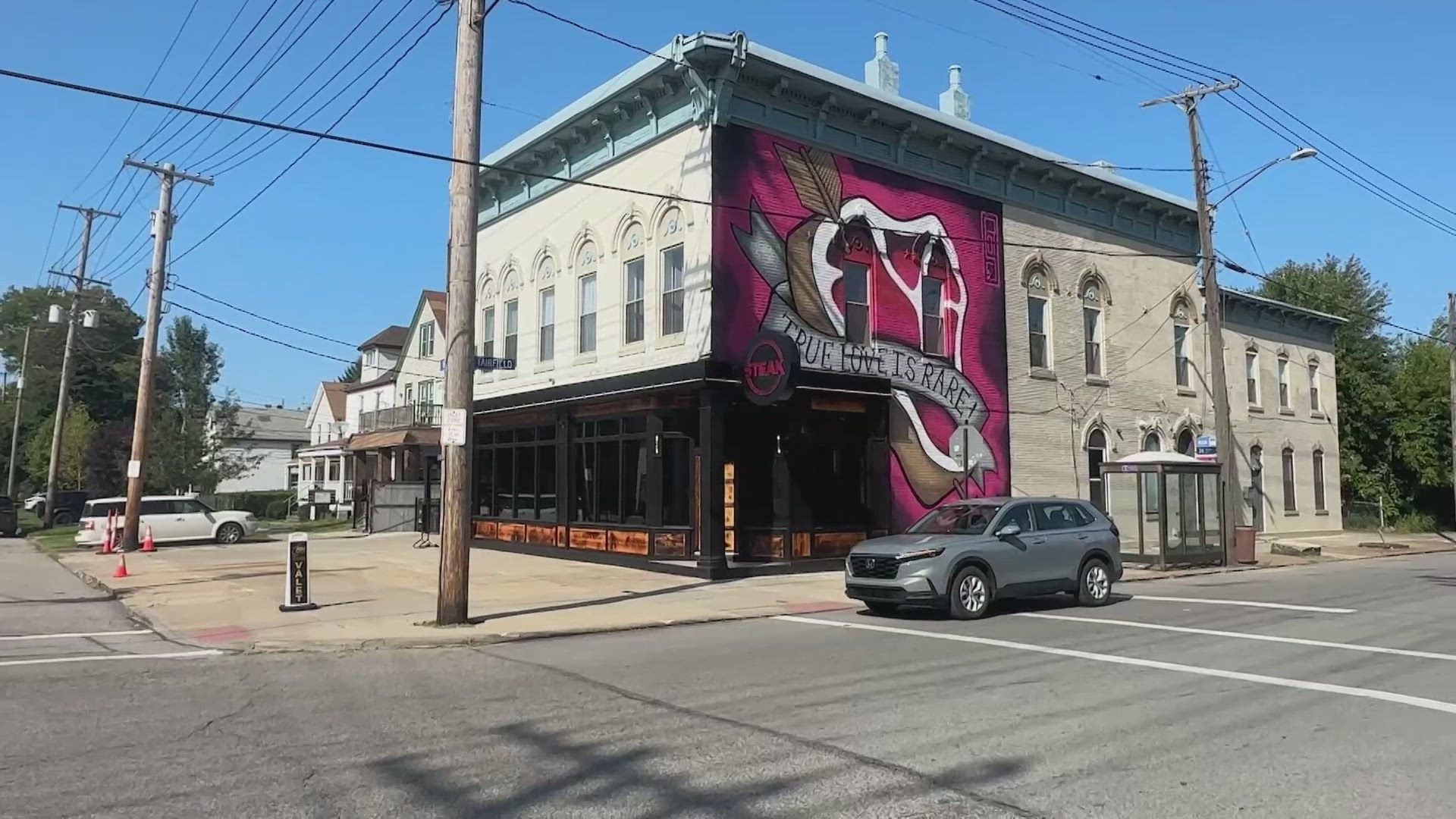 3News' Austin Love visited STEAK Cleveland in Tremont. The new spot offers a cool atmosphere and steak for a low-cost.