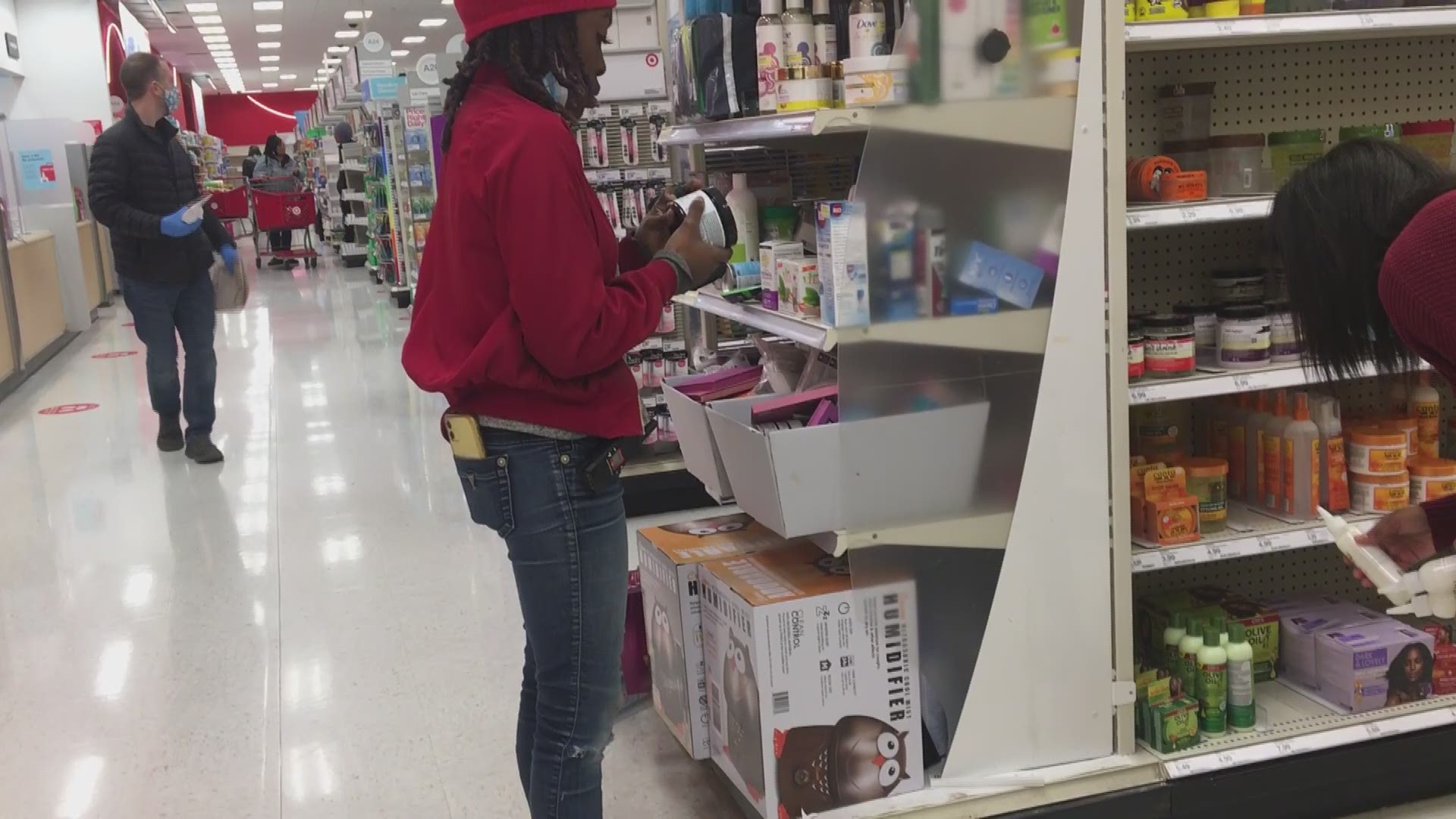 3News Investigates went into several grocery stores across Northeast Ohio. Are employees wearing masks?
