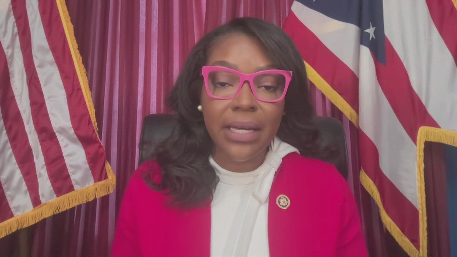 In an exclusive interview with 3News' Danielle Wiggins, Sykes says the bill will look to rebuild trust between law enforcement and the communities they serve.