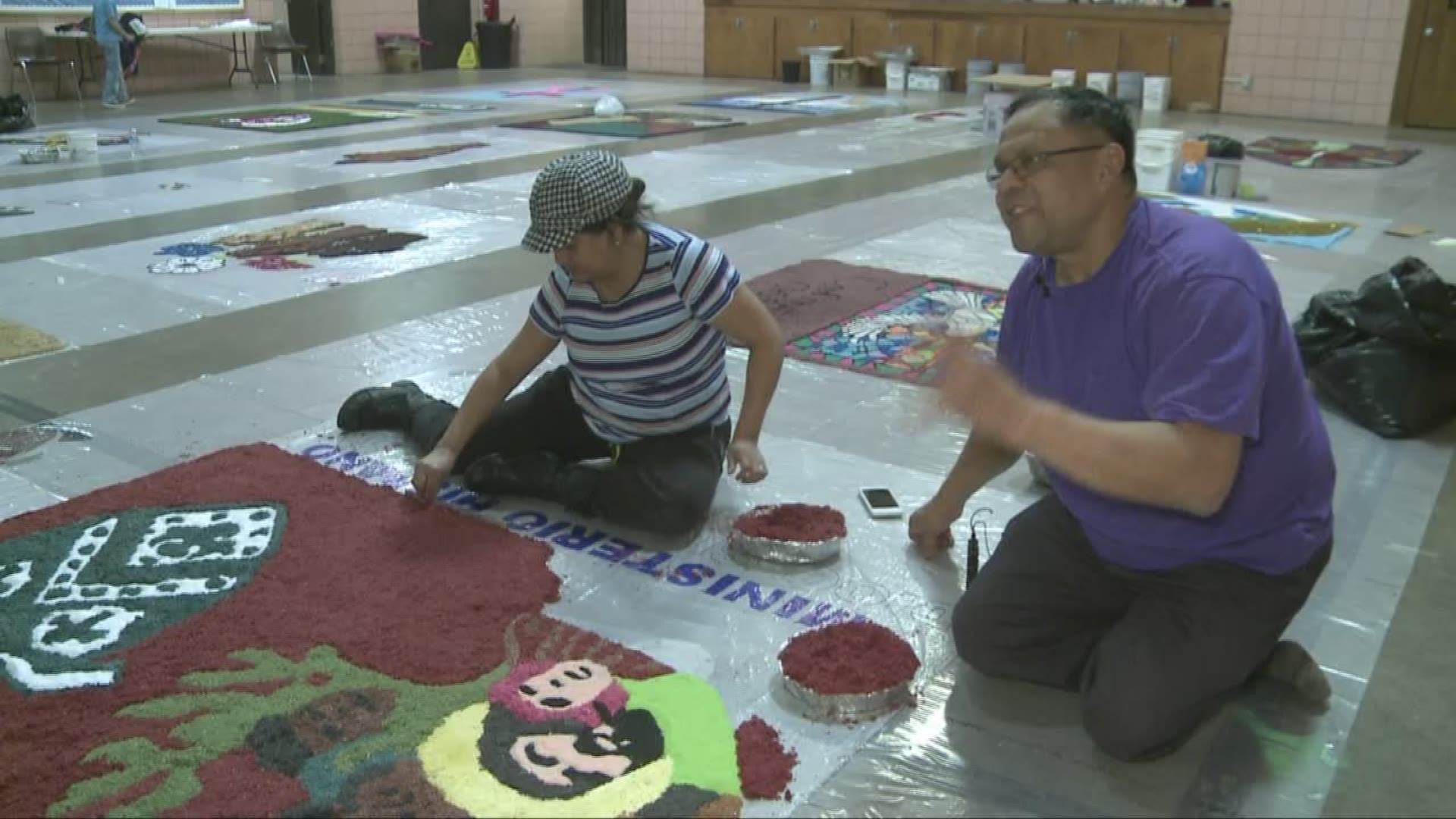 Sawdust art is now a tradition at Cleveland's La Sagrada Familia church