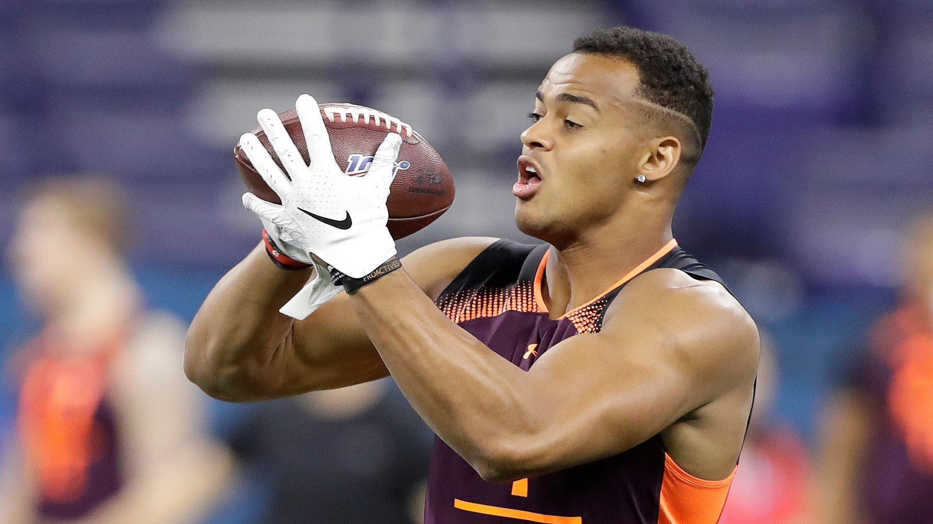 Iowa’s Noah Fant, T.J. Hockenson display speed