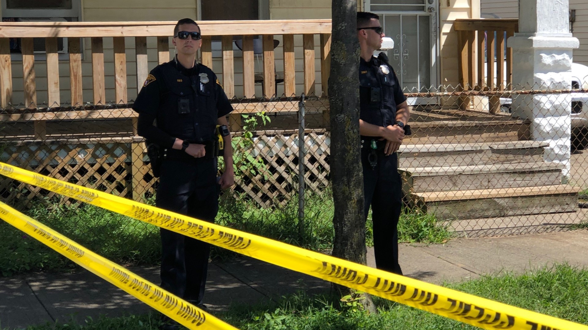 Cleveland homicide detectives investigating after 2 found dead in east ...