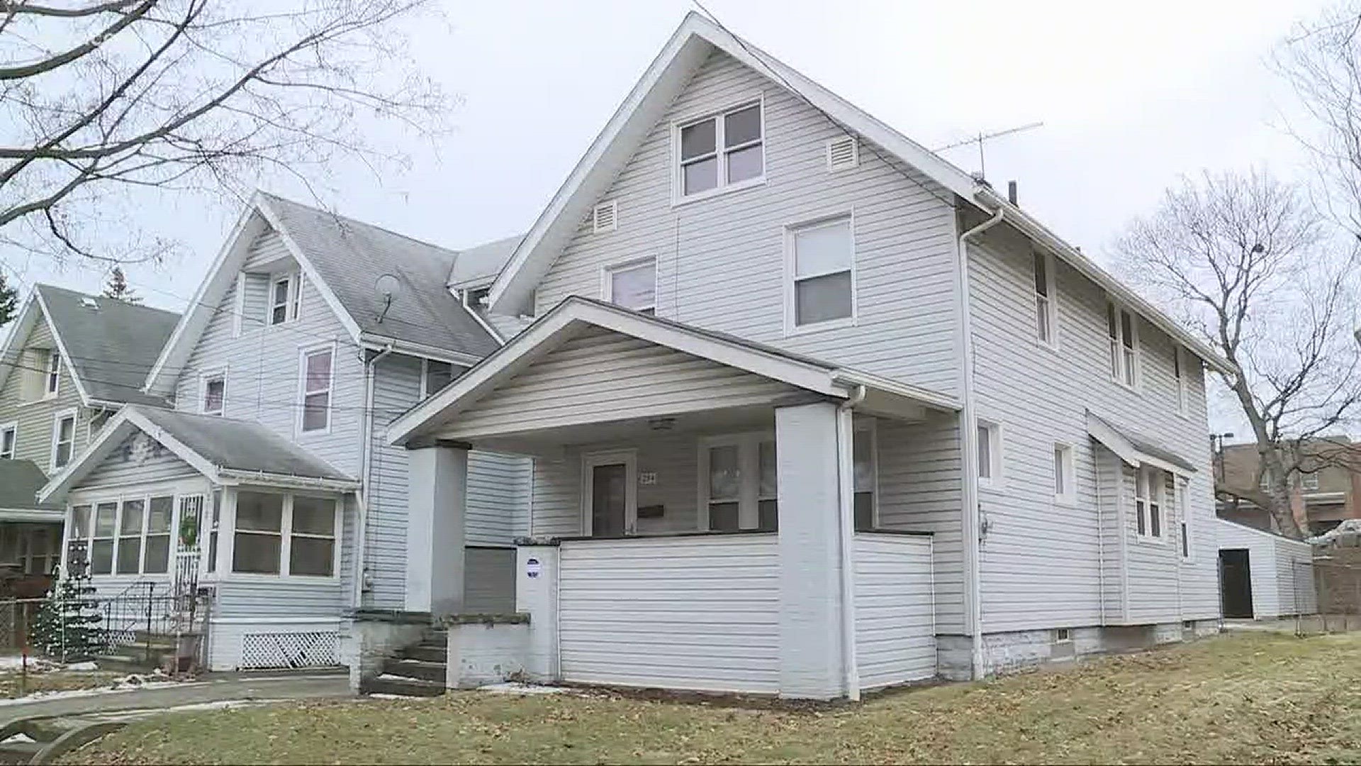 Initiatives in Akron working to rebuild housing market