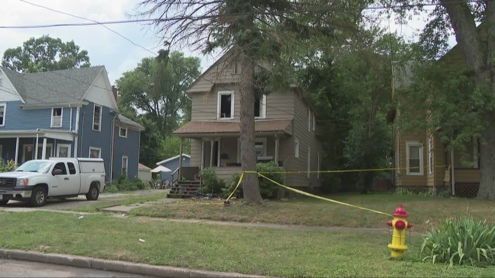 Mother, 2 children killed in Ashtabula house fire