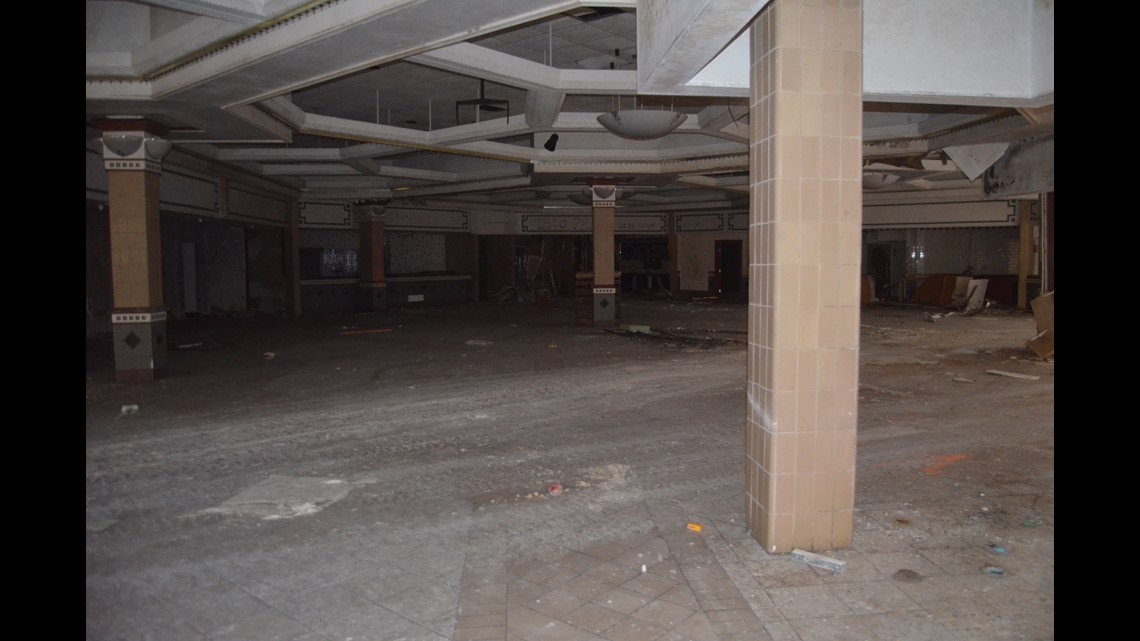 PHOTOS Rolling Acres Mall Final look inside