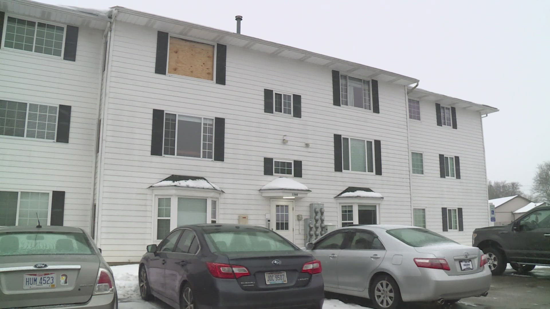 Several rescued, 1 suffers critical burns in Brunswick apartment fire ...