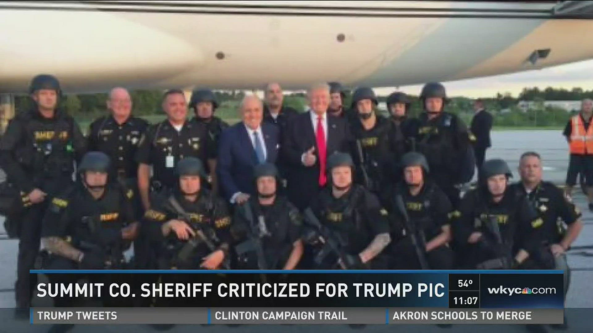 Summit Co sheriff criticized for Trump pic