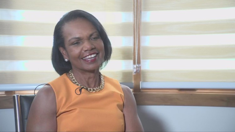 'It's a transporting experience': former Secretary of State Condoleeza Rice tells 3News' Russ Mitchell about her love of golf