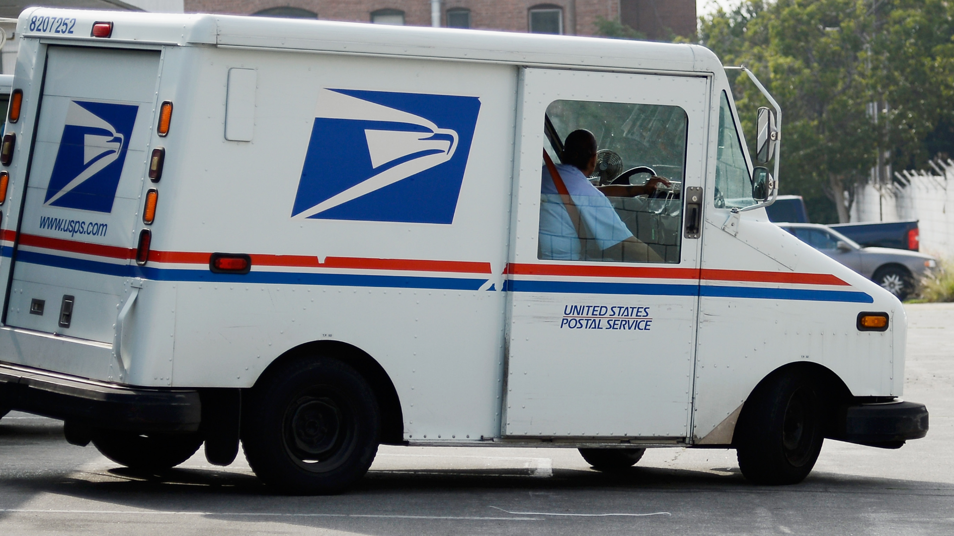 USPS in Cleveland offering holiday jobs | wkyc.com