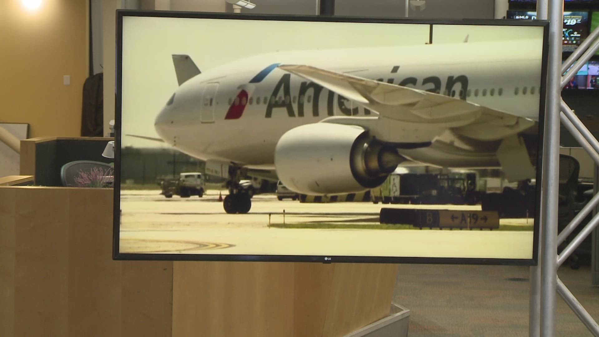 American Airlines flies from Toledo to Chicago twice daily. Service will end effective September 7.
