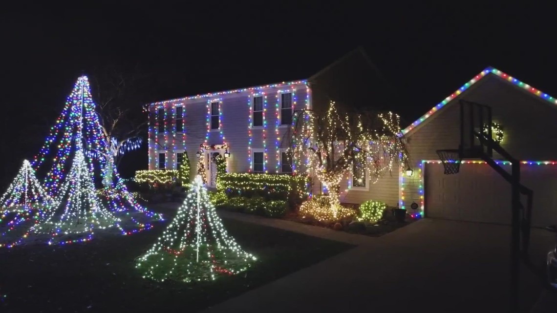 Ephrata Pa Christmas Lights 2022 Christmas Lights On Lassiter Drive In Highland Heights | Wkyc.com