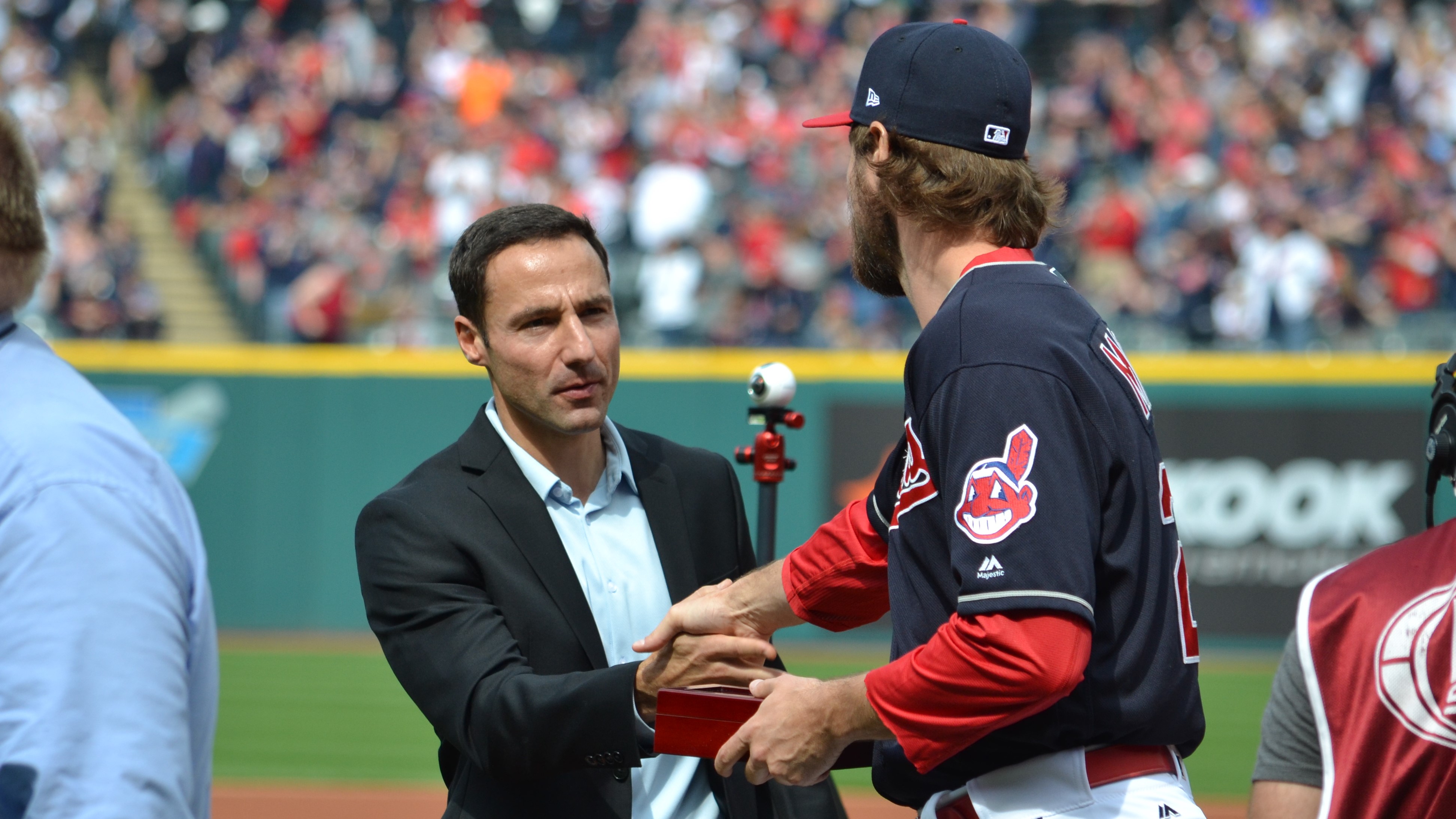 Report: Cleveland Indians focused on ‘cheap roster fillers’ more than ...