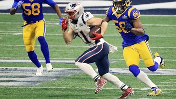 Super Bowl Mvp Julian Edelman To Graduate From Kent State