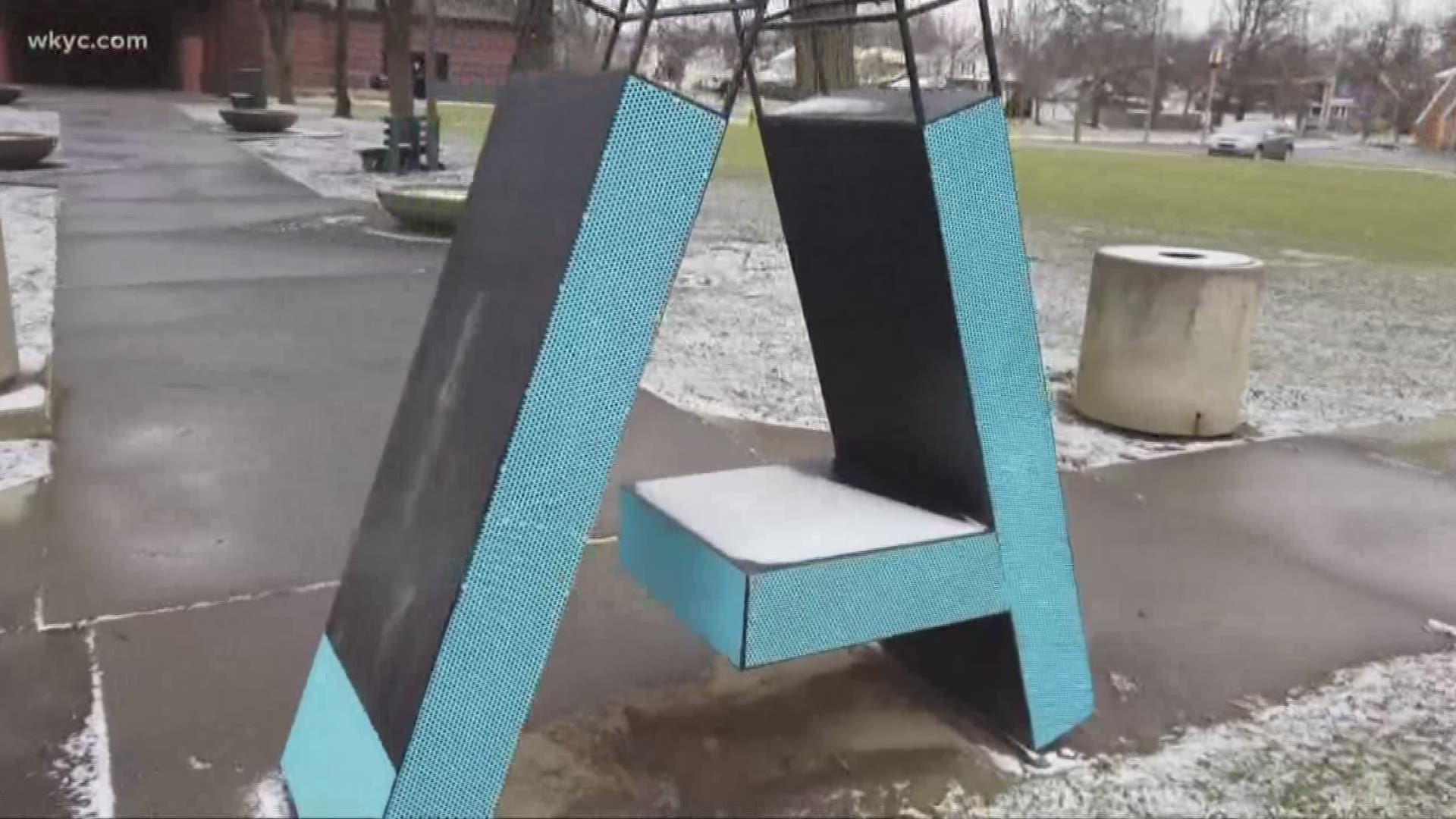 The benches will be set up in four different locations across the city to encourage people to explore and discover. Amani Abraham reports.