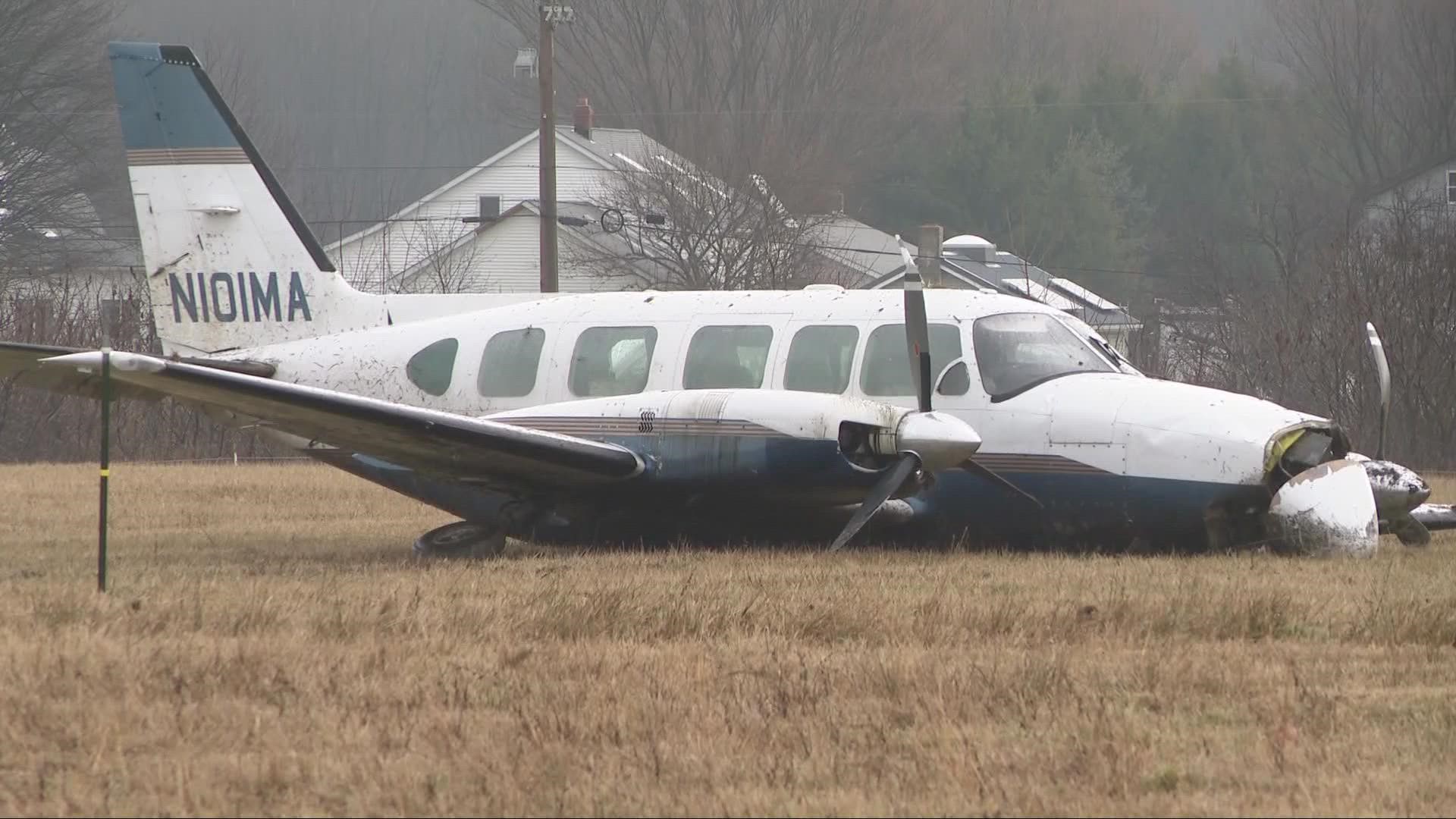 A plane crash occurred at the Geauga County Airport on Wednesday morning. Six people were on board with no injuries reported at this time.