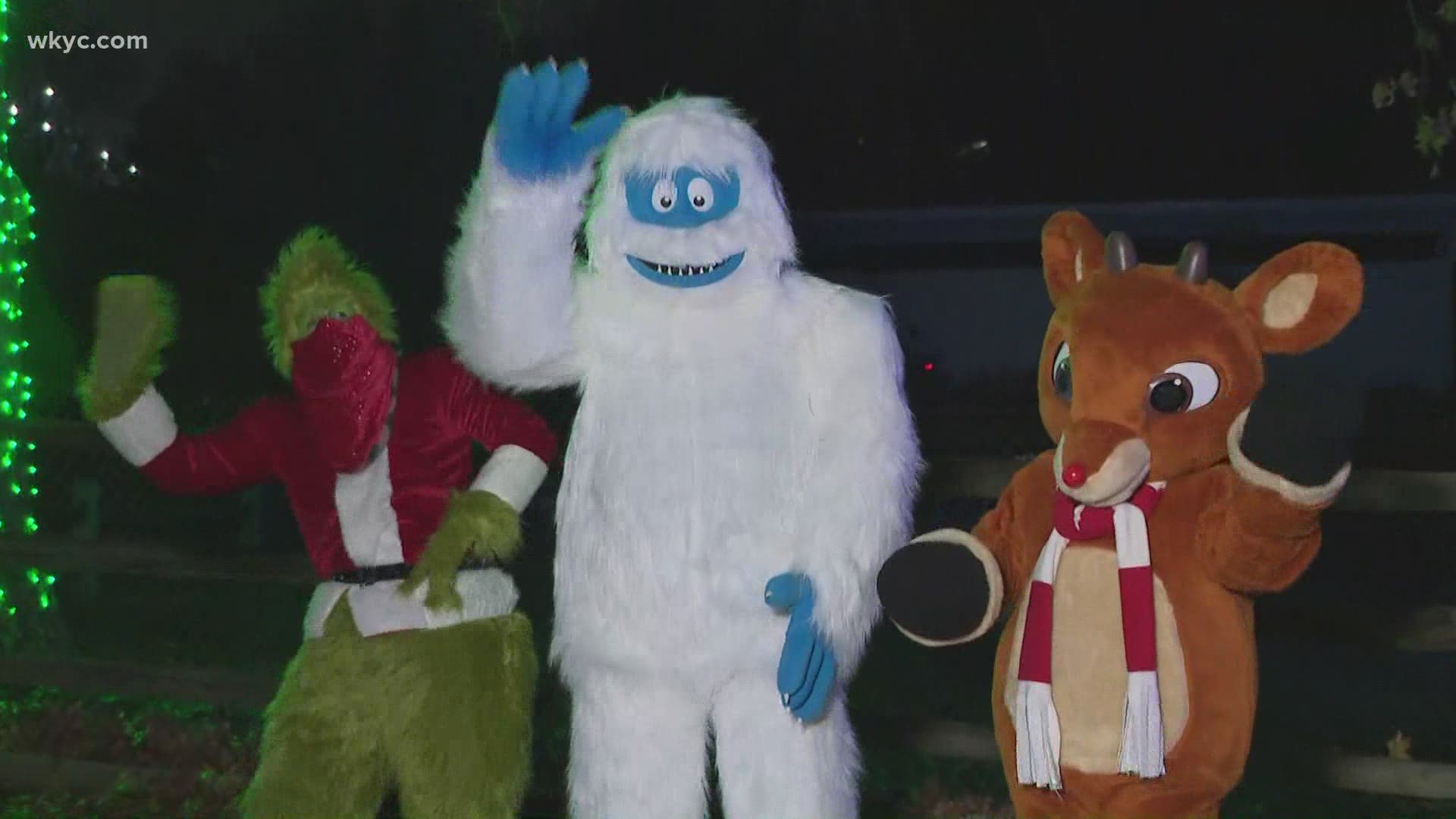 The holidays have returned to the Cleveland Metroparks Zoo. Here's a first look at their Wild Winter Lights event.
