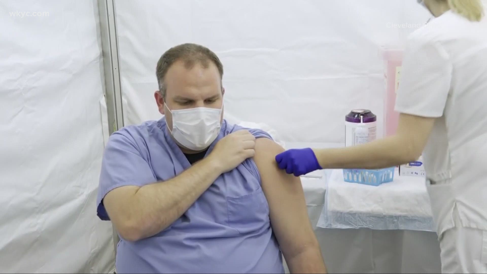Dr. Turner rolled up his sleeve Friday and became vaccinated for the very virus he has spent nine months treating. Laura Caso reports.