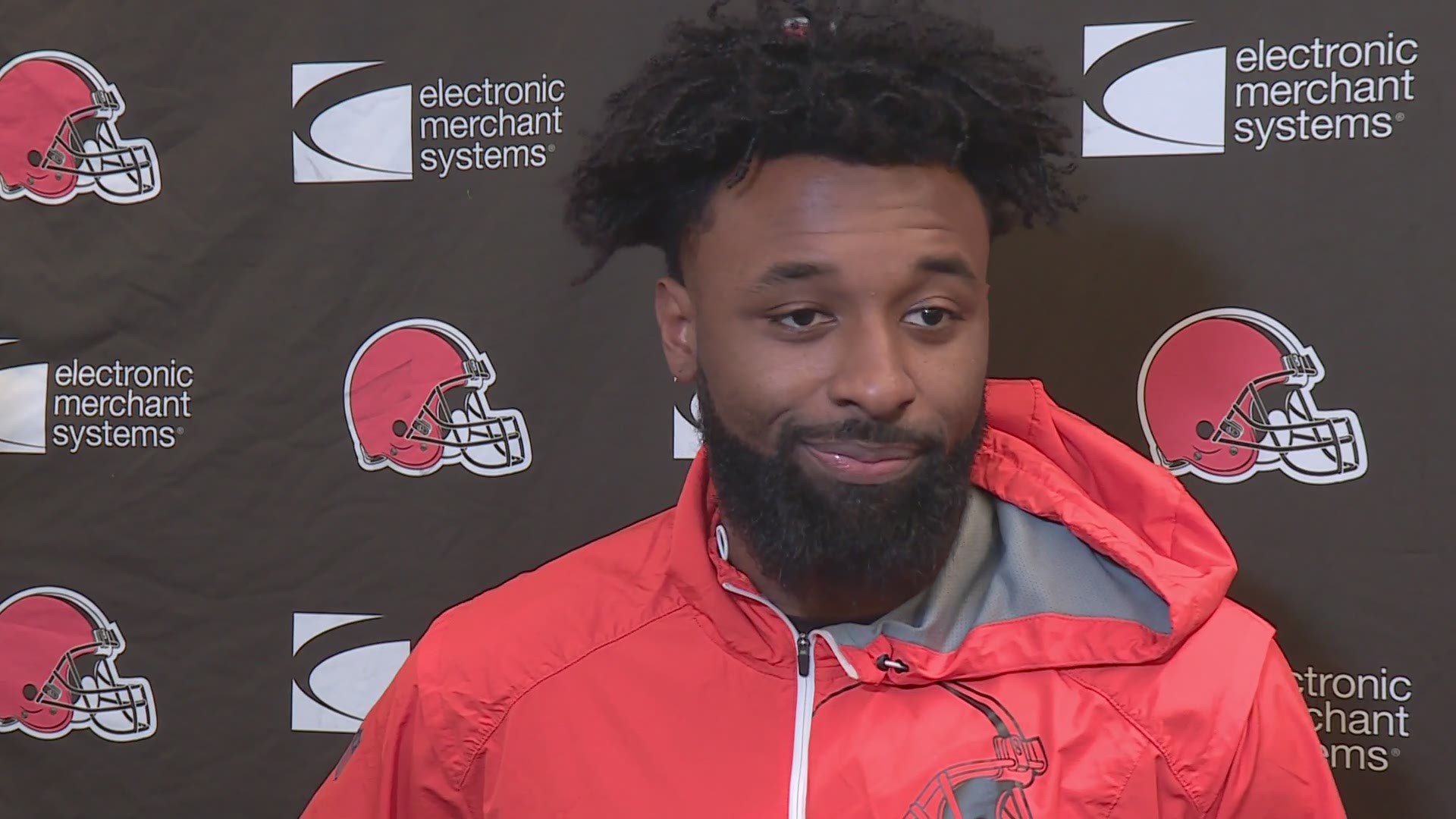 Browns receiver Jarvis Landry denied a report from the NFL Network that he said "come get me" to the Cardinals sideline during the Browns' loss on Sunday.