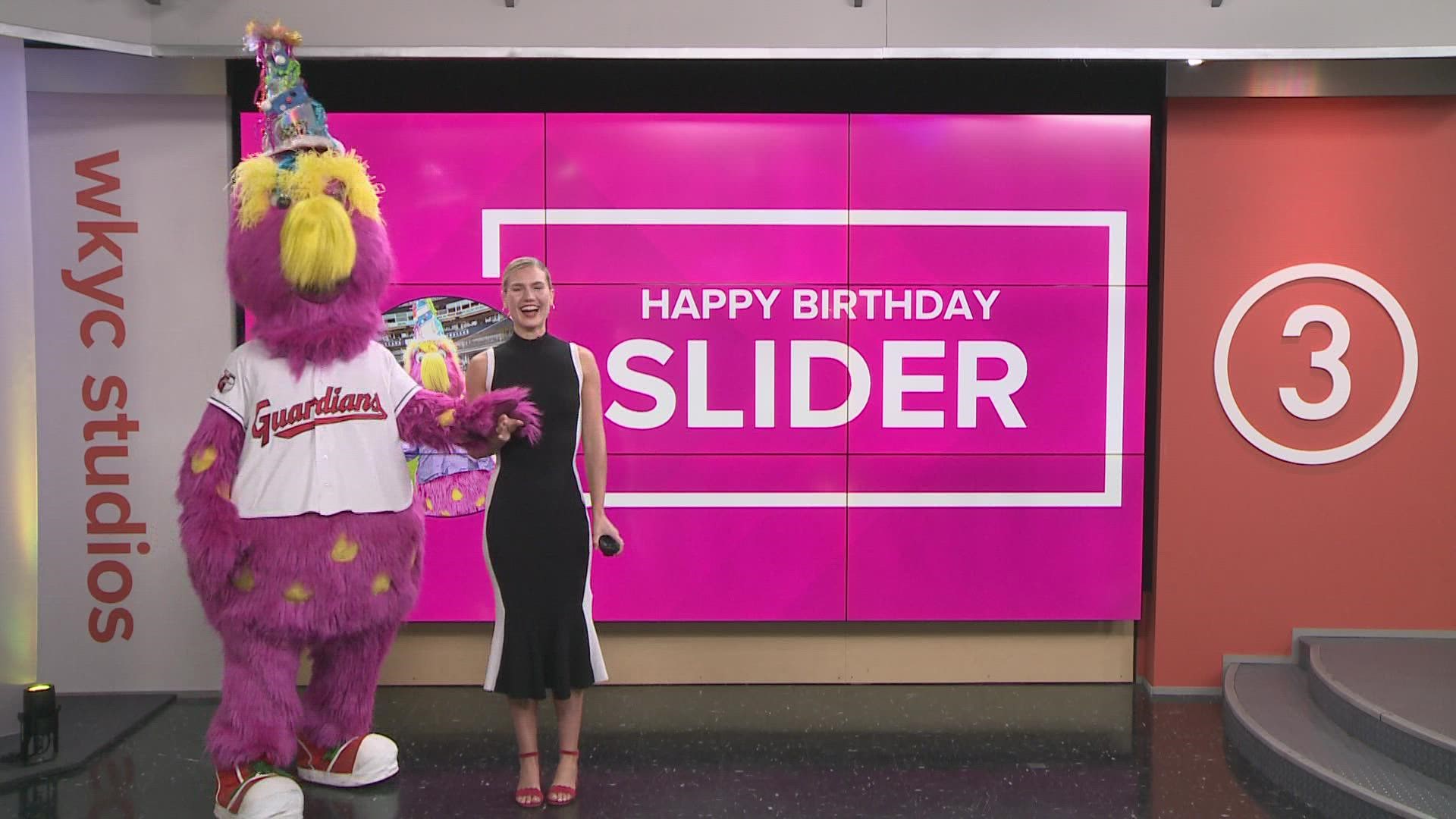 3News' Payton Domschke had a special guest for this weather forecast as Slider of the Cleveland Guardians joined in for his birthday.