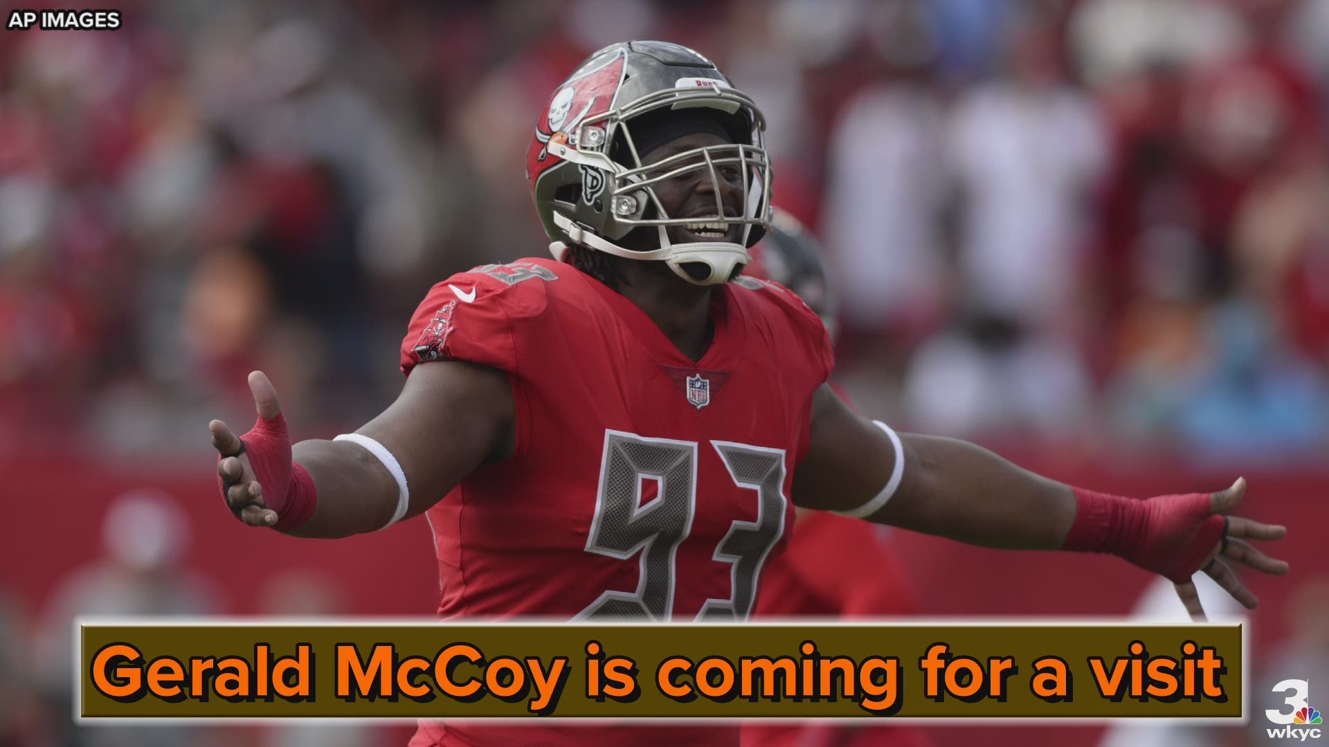 Six-time Pro Bowl defensive tackle Gerald McCoy is set to make a free-agent visit to the Cleveland Browns Friday.