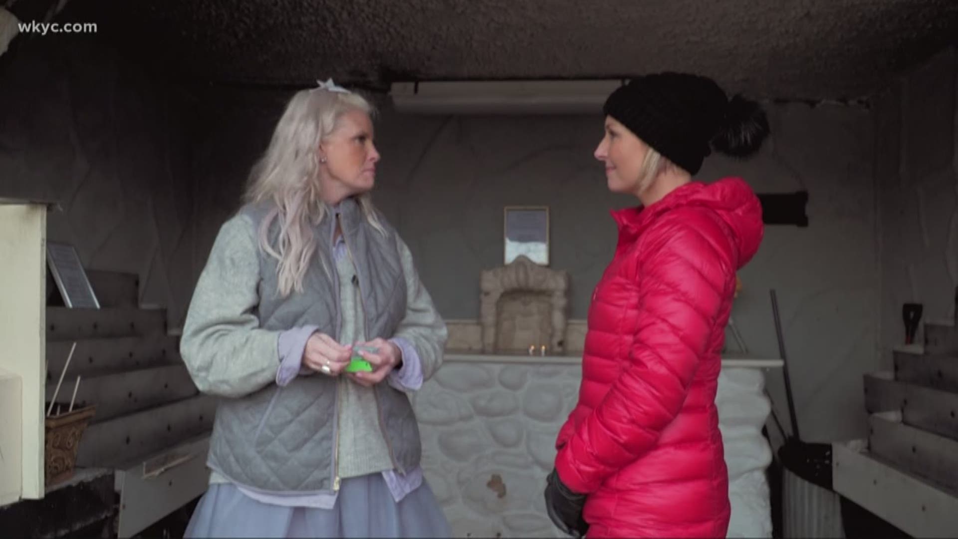 Monica Potter takes WKYC's Sara Shookman for a tour of her favorite neighborhood holiday spots