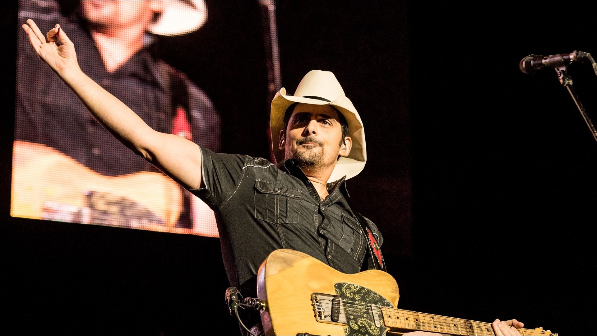 Brad Paisley, Hank Williams Jr. coming to Blossom Music Center: Tickets ...