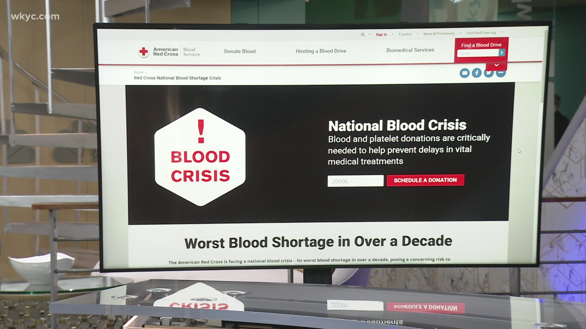 The national blood shortage is becoming an increasingly bigger problem thanks to the omicron variant of COVID-19.