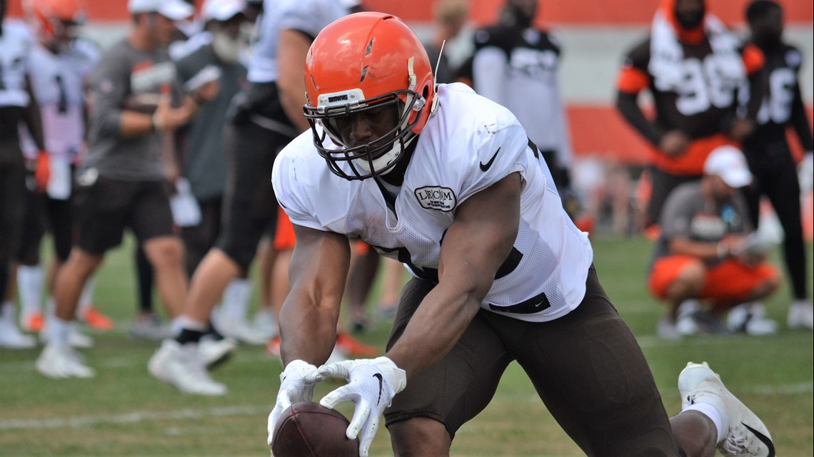 Browns RB Chubb stays humble, hungry with big payday ahead - The San Diego  Union-Tribune