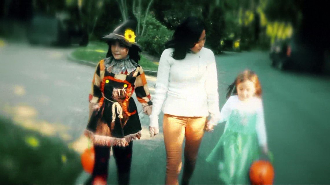 How to keep your kids safe during trick-or-treating on Halloween